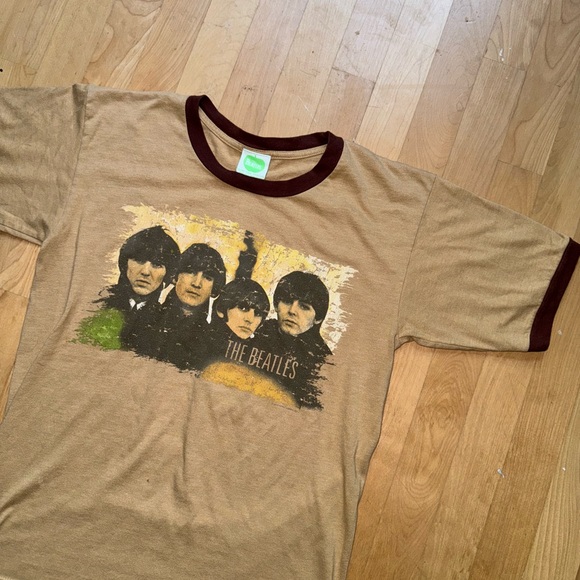Vintage The Beatles 2009 T Shirt Apple Coprs Y2k Rare - Picture 2 of 5